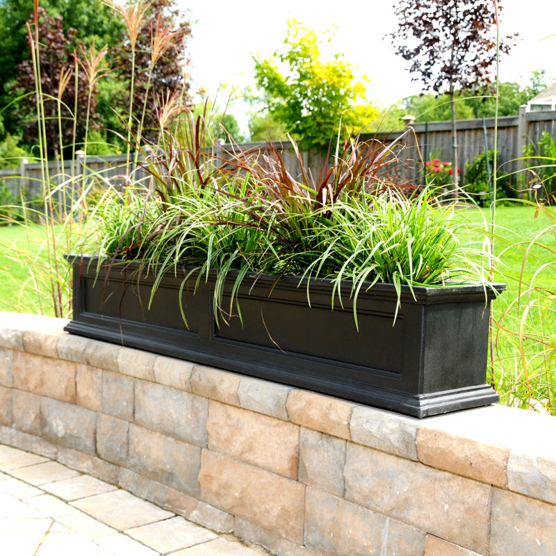 Mayne Inc. Fairfield SelfWatering Plastic Window Box Planter & Reviews